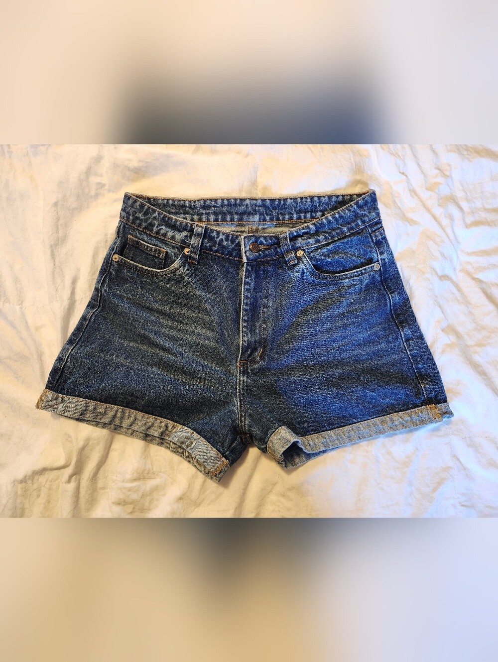 Vintage Classic High-Rise Denim Shorts in Blue